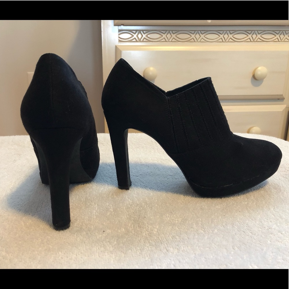 Black heels